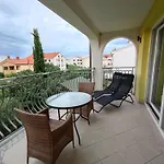Casa de hóspedes Ana 4*