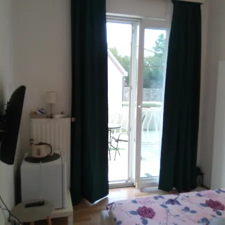 Gostinjska kuća Ana